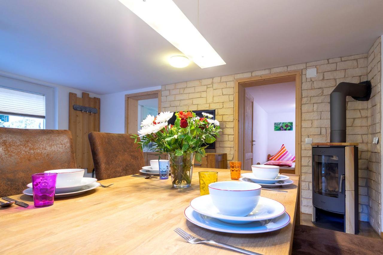 Alpen-Hostel - Apartment Talstation Mit Motorradvermietung Memmingen Bagian luar foto